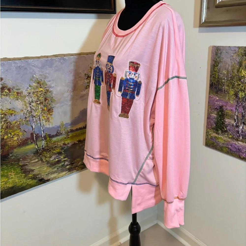 🌹 NUTCRACKER sweatshirt size XXL run small - Picture 4 of 4
